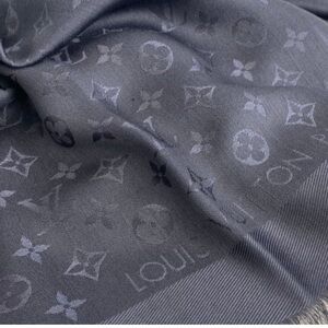 Grey Louis Vuitton Silk Pashmina